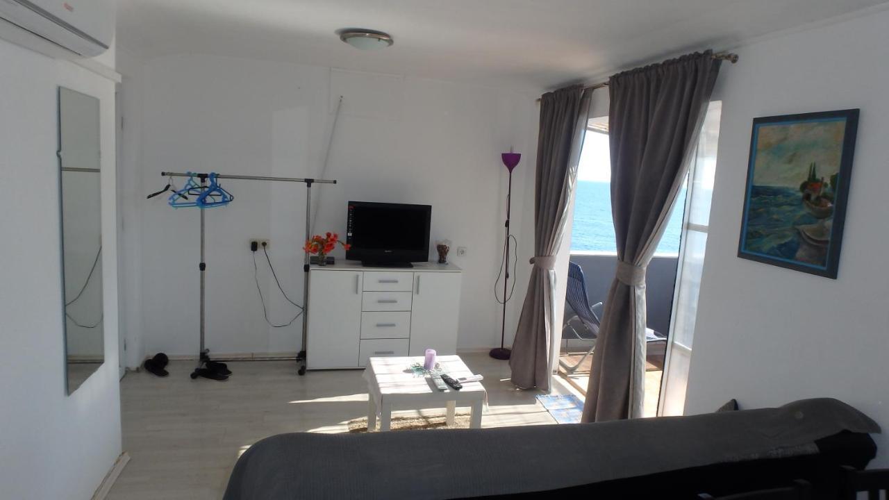 מולונאט Apartments Nena מראה חיצוני תמונה