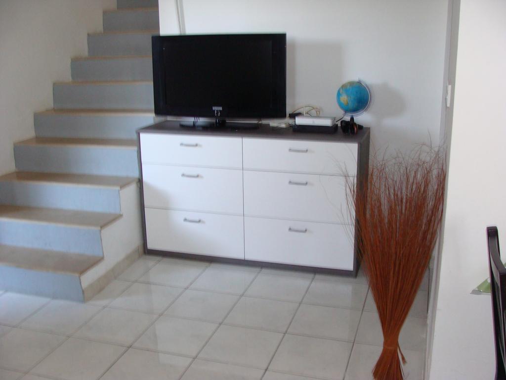 מולונאט Apartments Nena מראה חיצוני תמונה